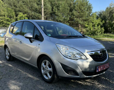 Сірий Опель Меріва, об'ємом двигуна 1.36 л та пробігом 171 тис. км за 6900 $, фото 1 на Automoto.ua