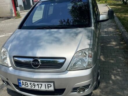 Сірий Опель Меріва, об'ємом двигуна 1.69 л та пробігом 230 тис. км за 5700 $, фото 1 на Automoto.ua