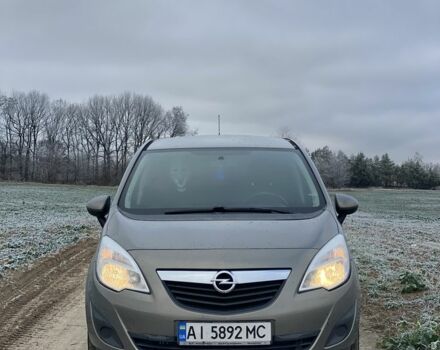 Сірий Опель Меріва, об'ємом двигуна 1.4 л та пробігом 220 тис. км за 4900 $, фото 1 на Automoto.ua