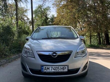 Сірий Опель Меріва, об'ємом двигуна 1.4 л та пробігом 160 тис. км за 5850 $, фото 1 на Automoto.ua