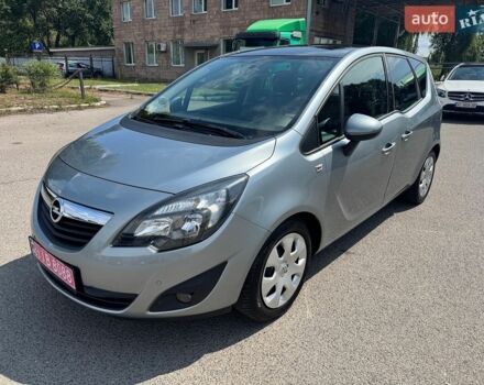 Серый Опель Мерива, объемом двигателя 1.36 л и пробегом 268 тыс. км за 7800 $, фото 1 на Automoto.ua