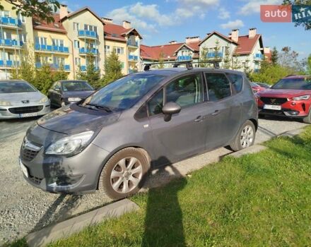 Серый Опель Мерива, объемом двигателя 1.36 л и пробегом 168 тыс. км за 10500 $, фото 1 на Automoto.ua