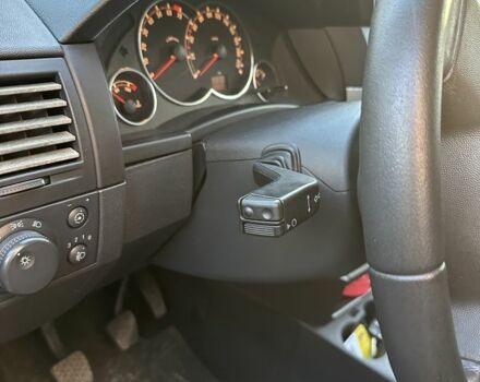 Опель Меріва 2009 у Луцьку на Automoto.ua Синій Опель Меріва, об'ємом двигуна 1.8 л та пробігом 238 тис. км за 4500 $, фото 11 на Automoto.ua