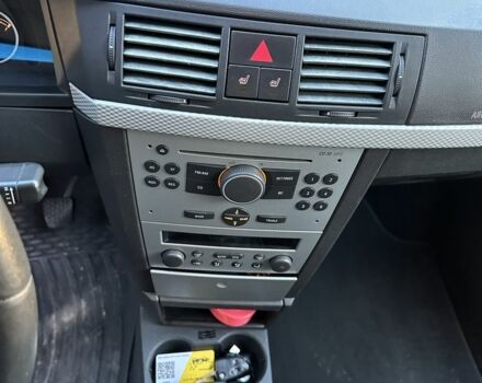 Опель Меріва 2009 у Луцьку на Automoto.ua Синій Опель Меріва, об'ємом двигуна 1.8 л та пробігом 238 тис. км за 4500 $, фото 8 на Automoto.ua