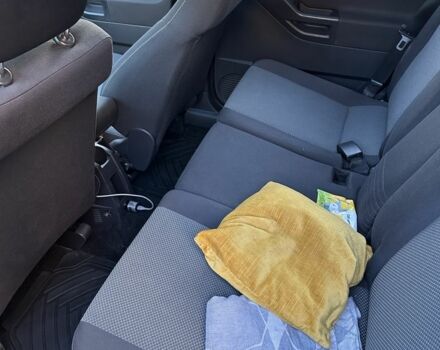 Опель Меріва 2009 у Луцьку на Automoto.ua Синій Опель Меріва, об'ємом двигуна 1.8 л та пробігом 238 тис. км за 4500 $, фото 14 на Automoto.ua