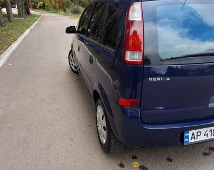 Синий Опель Мерива, объемом двигателя 1.6 л и пробегом 185 тыс. км за 4099 $, фото 4 на Automoto.ua