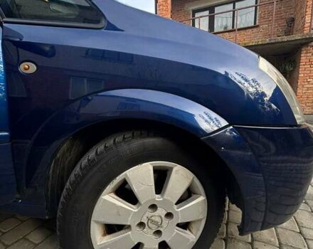 Синий Опель Мерива, объемом двигателя 1.69 л и пробегом 253 тыс. км за 3850 $, фото 9 на Automoto.ua