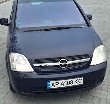 Синий Опель Мерива, объемом двигателя 1.6 л и пробегом 188 тыс. км за 4000 $, фото 1 на Automoto.ua