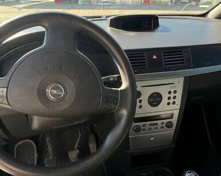 Синий Опель Мерива, объемом двигателя 1.6 л и пробегом 240 тыс. км за 3850 $, фото 15 на Automoto.ua