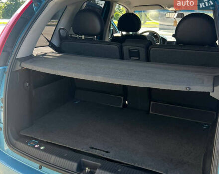 Синий Опель Мерива, объемом двигателя 1.6 л и пробегом 240 тыс. км за 3850 $, фото 22 на Automoto.ua