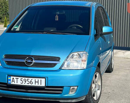 Синий Опель Мерива, объемом двигателя 1.6 л и пробегом 240 тыс. км за 3850 $, фото 1 на Automoto.ua