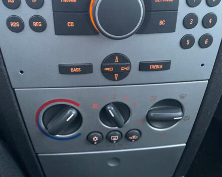 Синій Опель Меріва, об'ємом двигуна 1.36 л та пробігом 156 тис. км за 3800 $, фото 7 на Automoto.ua