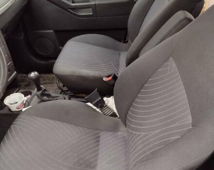 Синий Опель Мерива, объемом двигателя 1.6 л и пробегом 227 тыс. км за 4900 $, фото 3 на Automoto.ua