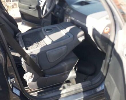 Синий Опель Мерива, объемом двигателя 1.6 л и пробегом 227 тыс. км за 4900 $, фото 12 на Automoto.ua