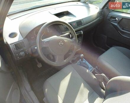 Синий Опель Мерива, объемом двигателя 1.6 л и пробегом 254 тыс. км за 4200 $, фото 6 на Automoto.ua