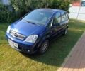 Синий Опель Мерива, объемом двигателя 1.6 л и пробегом 254 тыс. км за 4200 $, фото 1 на Automoto.ua