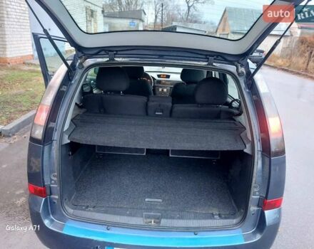 Синий Опель Мерива, объемом двигателя 1.6 л и пробегом 250 тыс. км за 4100 $, фото 22 на Automoto.ua