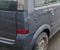 Синий Опель Мерива, объемом двигателя 1.2 л и пробегом 200 тыс. км за 3200 $, фото 5 на Automoto.ua