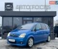 Синий Опель Мерива, объемом двигателя 1.6 л и пробегом 298 тыс. км за 4990 $, фото 3 на Automoto.ua