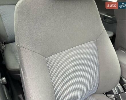 Синий Опель Мерива, объемом двигателя 1.6 л и пробегом 142 тыс. км за 3950 $, фото 40 на Automoto.ua