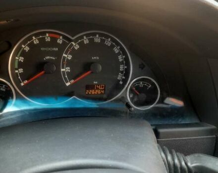 Синій Опель Меріва, об'ємом двигуна 1.25 л та пробігом 227 тис. км за 4500 $, фото 4 на Automoto.ua