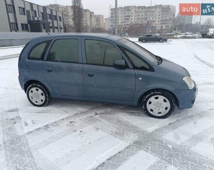 Синий Опель Мерива, объемом двигателя 1.6 л и пробегом 141 тыс. км за 4000 $, фото 9 на Automoto.ua