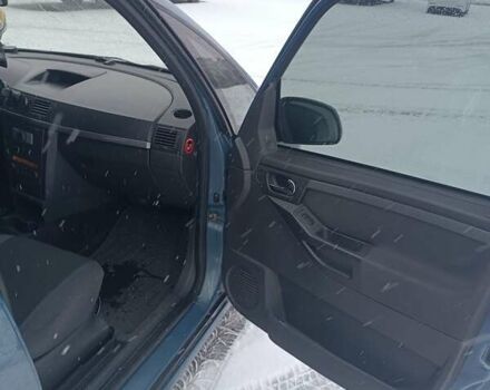 Синий Опель Мерива, объемом двигателя 1.6 л и пробегом 141 тыс. км за 4000 $, фото 3 на Automoto.ua