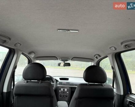 Синий Опель Мерива, объемом двигателя 1.6 л и пробегом 142 тыс. км за 3950 $, фото 31 на Automoto.ua