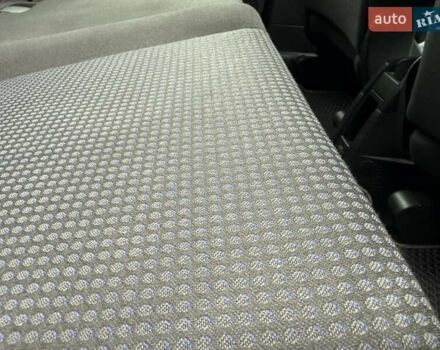 Синий Опель Мерива, объемом двигателя 1.6 л и пробегом 142 тыс. км за 3950 $, фото 48 на Automoto.ua