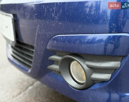 Синий Опель Мерива, объемом двигателя 1.6 л и пробегом 142 тыс. км за 3950 $, фото 8 на Automoto.ua