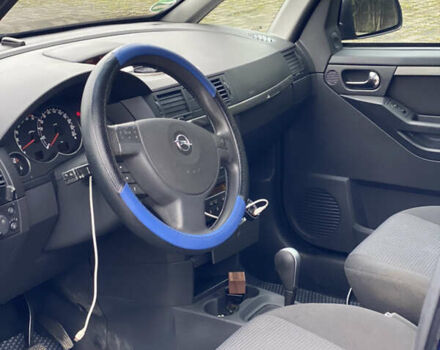 Синий Опель Мерива, объемом двигателя 1.6 л и пробегом 101 тыс. км за 4850 $, фото 24 на Automoto.ua