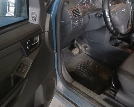 Синий Опель Мерива, объемом двигателя 1.6 л и пробегом 170 тыс. км за 3600 $, фото 3 на Automoto.ua