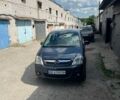 Синий Опель Мерива, объемом двигателя 1.6 л и пробегом 285 тыс. км за 3700 $, фото 1 на Automoto.ua