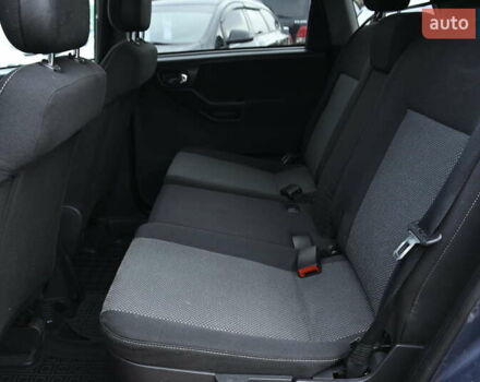 Синий Опель Мерива, объемом двигателя 1.6 л и пробегом 281 тыс. км за 3700 $, фото 23 на Automoto.ua