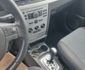 Синий Опель Мерива, объемом двигателя 1.6 л и пробегом 165 тыс. км за 5200 $, фото 7 на Automoto.ua