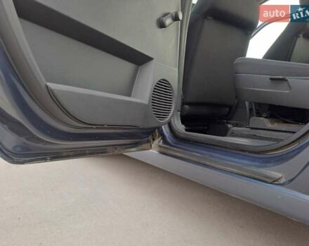 Синий Опель Мерива, объемом двигателя 1.36 л и пробегом 202 тыс. км за 4350 $, фото 20 на Automoto.ua