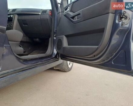 Синий Опель Мерива, объемом двигателя 1.36 л и пробегом 202 тыс. км за 4350 $, фото 19 на Automoto.ua