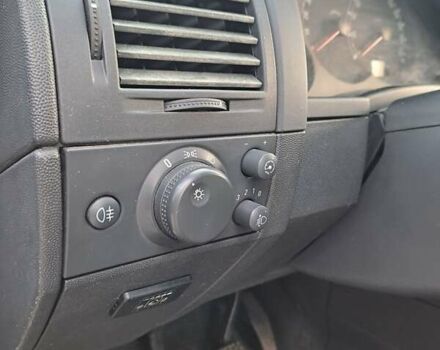 Синий Опель Мерива, объемом двигателя 1.36 л и пробегом 202 тыс. км за 4350 $, фото 24 на Automoto.ua