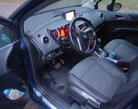 Синий Опель Мерива, объемом двигателя 1.6 л и пробегом 268 тыс. км за 6700 $, фото 12 на Automoto.ua