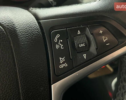 Синий Опель Мерива, объемом двигателя 1.69 л и пробегом 271 тыс. км за 6600 $, фото 12 на Automoto.ua