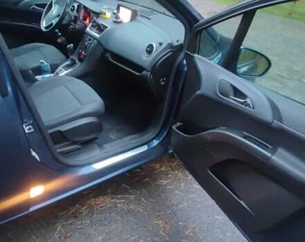 Синий Опель Мерива, объемом двигателя 1.6 л и пробегом 268 тыс. км за 6700 $, фото 10 на Automoto.ua