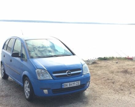 Синий Опель Мерива, объемом двигателя 1.6 л и пробегом 287 тыс. км за 4000 $, фото 2 на Automoto.ua