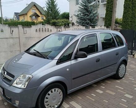 Синий Опель Мерива, объемом двигателя 1.6 л и пробегом 184 тыс. км за 4300 $, фото 2 на Automoto.ua