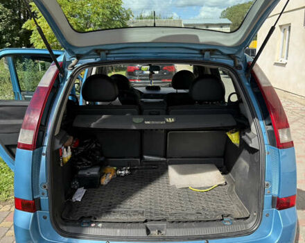 Синий Опель Мерива, объемом двигателя 1.69 л и пробегом 260 тыс. км за 4500 $, фото 17 на Automoto.ua