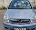 Синий Опель Мерива, объемом двигателя 1.6 л и пробегом 243 тыс. км за 4800 $, фото 1 на Automoto.ua