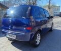 Синий Опель Мерива, объемом двигателя 1.6 л и пробегом 224 тыс. км за 3200 $, фото 4 на Automoto.ua