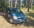 Синий Опель Мерива, объемом двигателя 0 л и пробегом 250 тыс. км за 4000 $, фото 1 на Automoto.ua