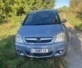 Синий Опель Мерива, объемом двигателя 1.6 л и пробегом 163 тыс. км за 4900 $, фото 1 на Automoto.ua