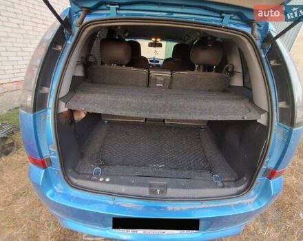 Синий Опель Мерива, объемом двигателя 1.6 л и пробегом 190 тыс. км за 5000 $, фото 7 на Automoto.ua