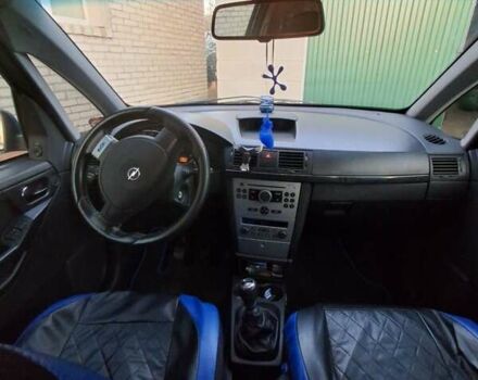 Синий Опель Мерива, объемом двигателя 1.6 л и пробегом 190 тыс. км за 5000 $, фото 1 на Automoto.ua